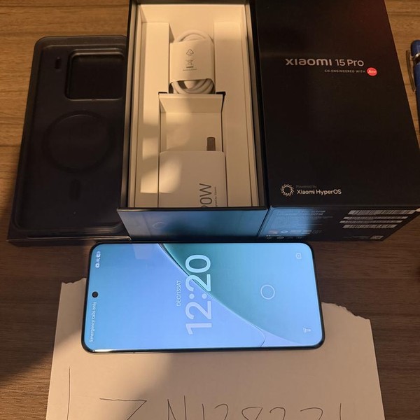 Xiaomi 15 Pro - Unlocked Non-US, Green, 256 GB, 12 GB