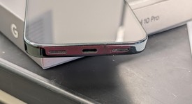 Mint
													Google Pixel 10 Pro - Unlocked, Obsidian, 128 GB, G4QUR, photo 4 of 10