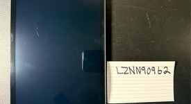 Good
													Apple iPad 5th Gen - Wi-Fi, Gray, 32 GB, A1822, photo 2 of 4