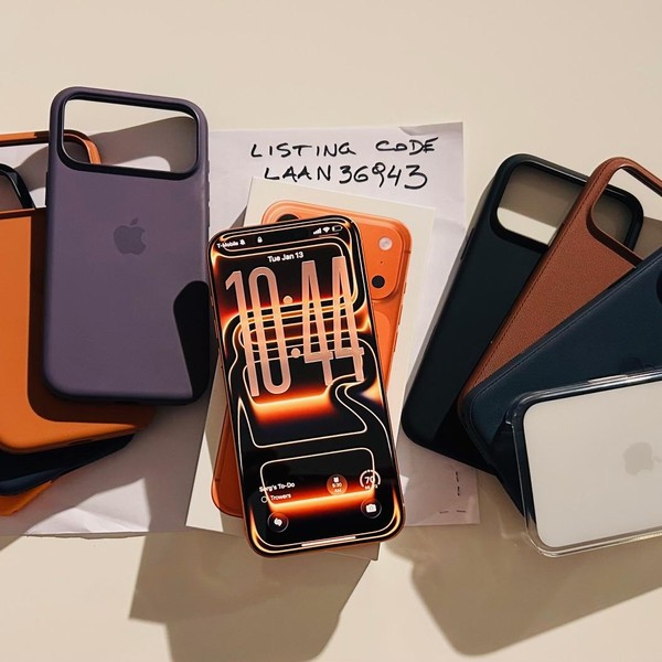 Apple iPhone 17 Pro Max - Unlocked, 512 GB, Cosmic Orange, A3257