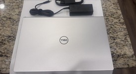 Mint
													Dell Laptop, photo 5 of 6