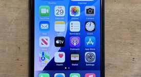 Fair
													Apple iPhone SE 3rd Gen 2022 - T-Mobile, Midnight, 64 GB, A2595, photo 1 of 11