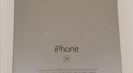 Fair
													Apple iPhone SE 1st Gen 2016 - Unlocked, Grey, 32 GB, A1723, photo 2 of 6