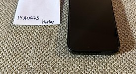 Mint
													Apple iPhone 16 Pro - Unlocked, Black, 128 GB, A3083, photo 3 of 8