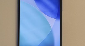 Mint
													Apple iPhone 16 - AT&T, Ultramarine, 128 GB, A3081, photo 4 of 7