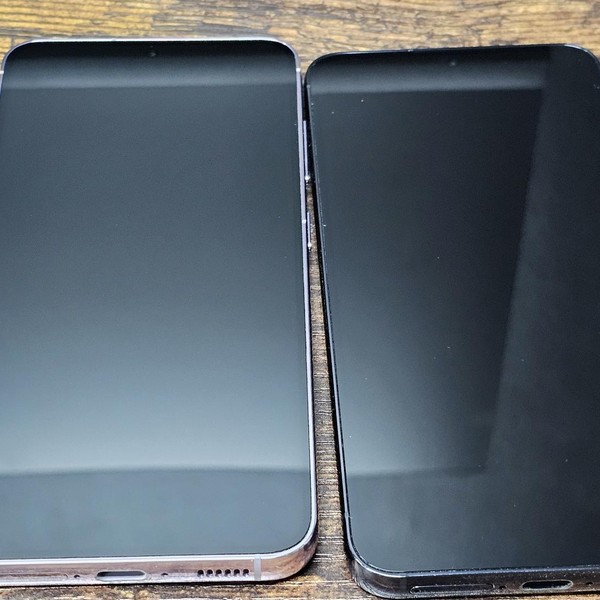 Samsung Galaxy S23 FE - Cricket, 128 GB, Graphite, 8 GB, SM-S711U
