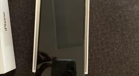 Mint
													Apple iPhone Xs Max - Unlocked, Gold, 256 GB, A1921, photo 2 of 5