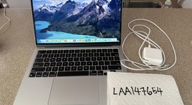 Good
													MacBook Air 2022 (M2) - 13" - Apple M2, Silver, 256 GB, 8 GB, photo 2 of 2