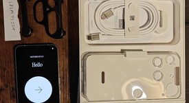 Good
													Nothing Phone (3) - Unlocked Non-US, White, 512 GB, 16 GB, photo 1 of 10