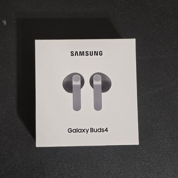 Samsung Galaxy Buds4 - Black