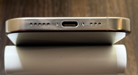 Good
													Apple iPhone 16 Pro - US Cellular, Desert, 128 GB, A3083, photo 4 of 7