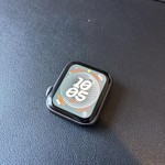 Good Apple Watch Series 4 40mm - Gray, A1977 - GPS, Aluminum