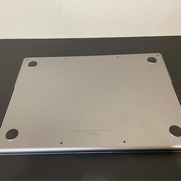 MacBook Pro 2021 - 14 inch - Apple M1 Pro 8-core, Gray, 512 GB, 16 GB