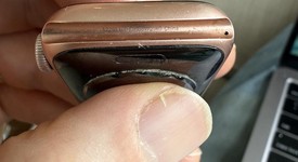 Good
													Apple Watch Series 6 40mm - Gold, A2291 - GPS, Aluminum, photo 2 of 8