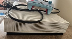 Good
													Xbox One S (2016) - White, 500 GB, photo 4 of 5