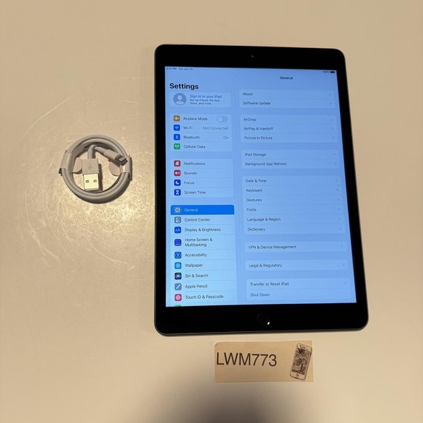 Apple iPad (8th Gen) - Unlocked, 32 GB, Gray, A2428
