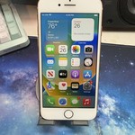 Mint Apple iPhone 8 - Unlocked, 64 GB, Gold, A1863