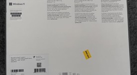 Mint
													Microsoft Surface Laptop 4 - Ryzen 5, Black, 256 GB, 16 GB, 13.5", photo 3 of 5