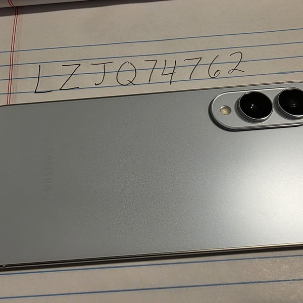 Samsung Galaxy S25 Edge - Unlocked, 256 GB, Icy Blue, 12 GB, SM-S937U1