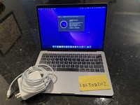MacBook Pro 2017 (No Touch Bar) - 13"