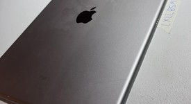 Fair
													Apple iPad Pro 12.9" 1st Gen 2015 - Wi-Fi, Gray, 128 GB, A1584, 1st Gen 2015, photo 4 of 8