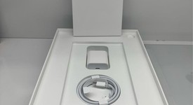 Mint
													Apple iPad 11th Gen - Unlocked, Silver, 128 GB, A3355, photo 2 of 5
