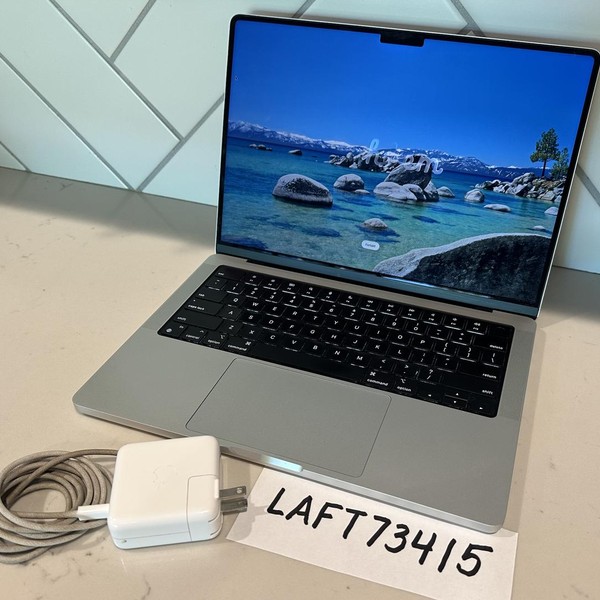 MacBook Pro Late 2023 (M3) - 14 inch - 512 GB, Silver, 18 GB, Apple M3 Pro 11-core, 14-core GPU