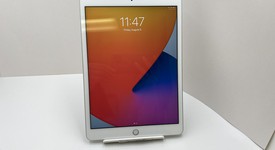 Good
													Apple iPad 7th Gen - Unlocked, Silver, 32 GB, A2200, photo 1 of 6