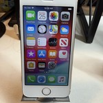 Good Apple iPhone 5S - Unlocked, Gold, 16 GB, A1533, GSM