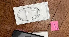 Mint
													Apple iPhone Air - Unlocked, Space Black, 256 GB, A3260, photo 2 of 10