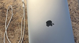 Mint
													MacBook Pro 2022 - 13" - Apple M2, Gray, 256 GB, 8 GB, photo 3 of 10