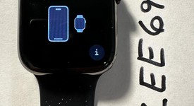 Mint
													Apple Watch Series 9 45mm - Verizon, Graphite, A2984 - Cellular, Stainless, photo 2 of 6