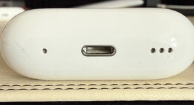 Used
													Apple AirPods Pro 2nd Gen - Lightning, photo 5 of 12