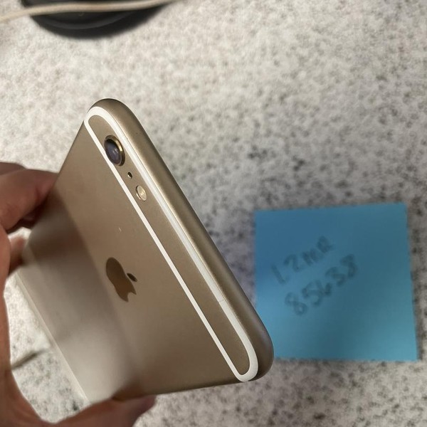 Apple iPhone 6 Plus - Unlocked, 64 GB, Gold, A1522