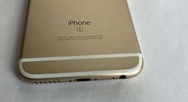 Good
													Apple iPhone 6S - Verizon, Gold, 16 GB, A1688, photo 4 of 6