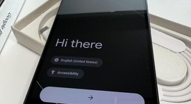 Mint
													Google Pixel 10 - Verizon, Obsidian, 128 GB, GLBW0, photo 2 of 8