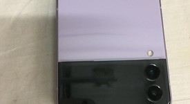 Good
													Samsung Galaxy Z Flip3 5G - T-Mobile, Lavender, 128 GB, 8 GB, SM-F711U, photo 4 of 7