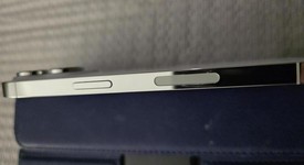 Good
													Apple iPhone 14 Pro - Unlocked, Silver, 128 GB, A2650, photo 5 of 9