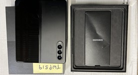 Mint
													Samsung Galaxy Z Fold3 5G - Verizon, Black, 256 GB, 12 GB, SM-F926U, photo 3 of 9