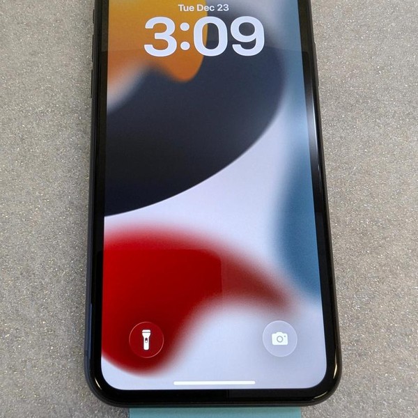 Apple iPhone 11 - Unlocked, 64 GB, Black, A2111