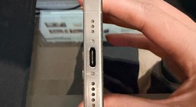 Good
													Apple iPhone 15 Pro - Unlocked, White, 128 GB, A2848, photo 4 of 9