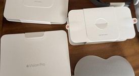 Mint
													Apple Vision Pro - 512 GB, photo 1 of 9