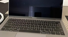 Mint
													MacBook Air 2018 - 13" - I5, Gray, 128 GB, 8 GB, photo 2 of 12