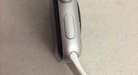 Good
													Apple Watch Series 2 42mm - Silver, 8 GB, A1758, Aluminum, photo 3 of 5