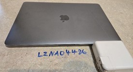 Fair
													MacBook Pro 2017 (No Touch Bar) - 13" - I5, Gray, 128 GB, 8 GB, photo 1 of 8