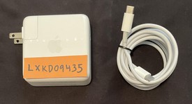 Good
													MacBook Pro 2018 (With Touch Bar) - 13" - I5, Gray, 512 GB, 16 GB, photo 2 of 7