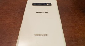 Good
													Samsung Galaxy S10 Plus - T-Mobile, Ceramic White, 1 TB, 12 GB, SM-G975U, photo 3 of 3