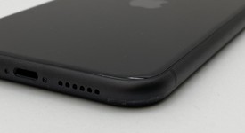 Fair
													Apple iPhone 11 - Unlocked, Black, 64 GB, A2111, photo 5 of 8