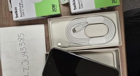 Mint
													Google Pixel 9 Pro - Unlocked, Hazel, 128 GB, 16 GB, GR83Y, photo 3 of 8