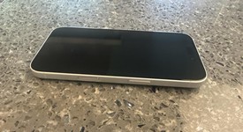 Mint
													Apple iPhone 16 - Verizon, White, 128 GB, A3081, photo 3 of 4